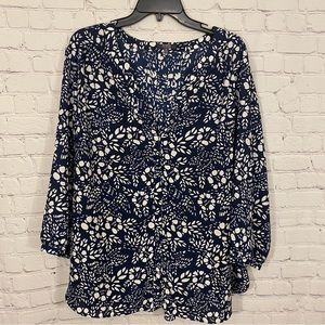 NYDJ Womens Shirt 2X Blue White Print Hidden Button Up V Neck 3/4 Sleeve
